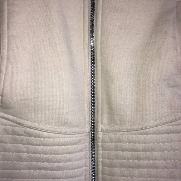 Lululemon sweater - Picture 2 of 6